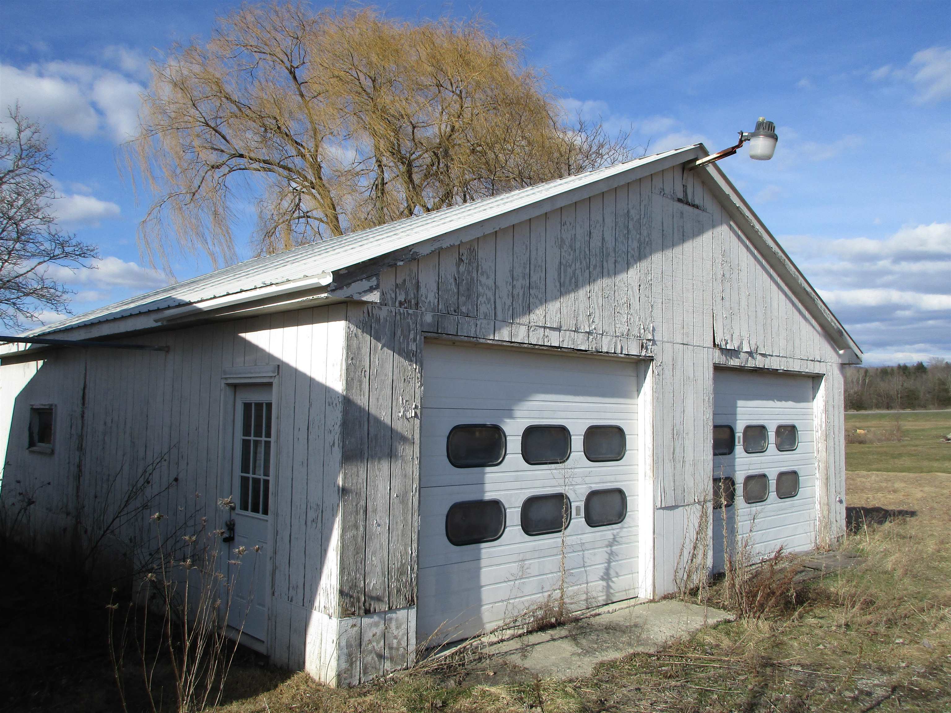 Property Photo:  66 Rattlin Bridge Road  VT 05734 