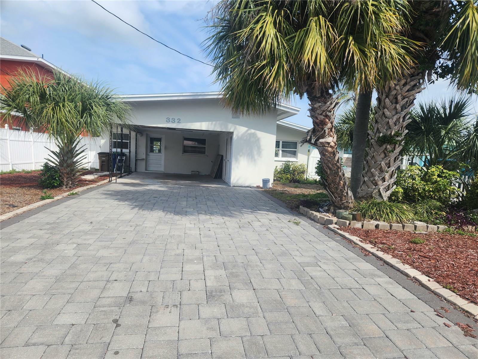 Property Photo:  332 Bahia Vista Drive  FL 33785 