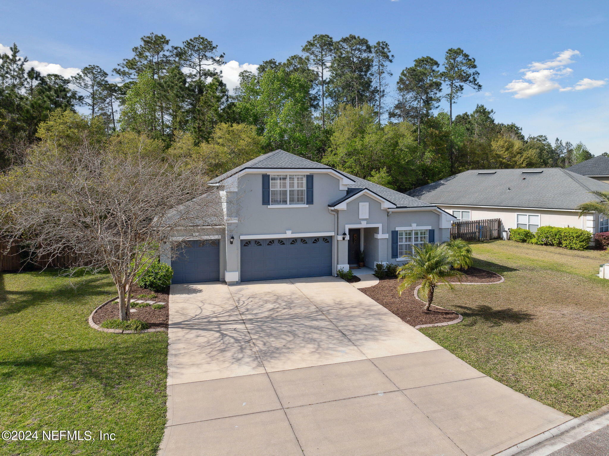 Property Photo:  1351 Ivyhedge Avenue  FL 32092 