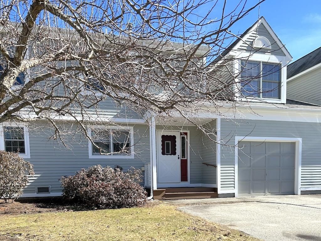 Property Photo: 10 Long Hill Road NH 03458