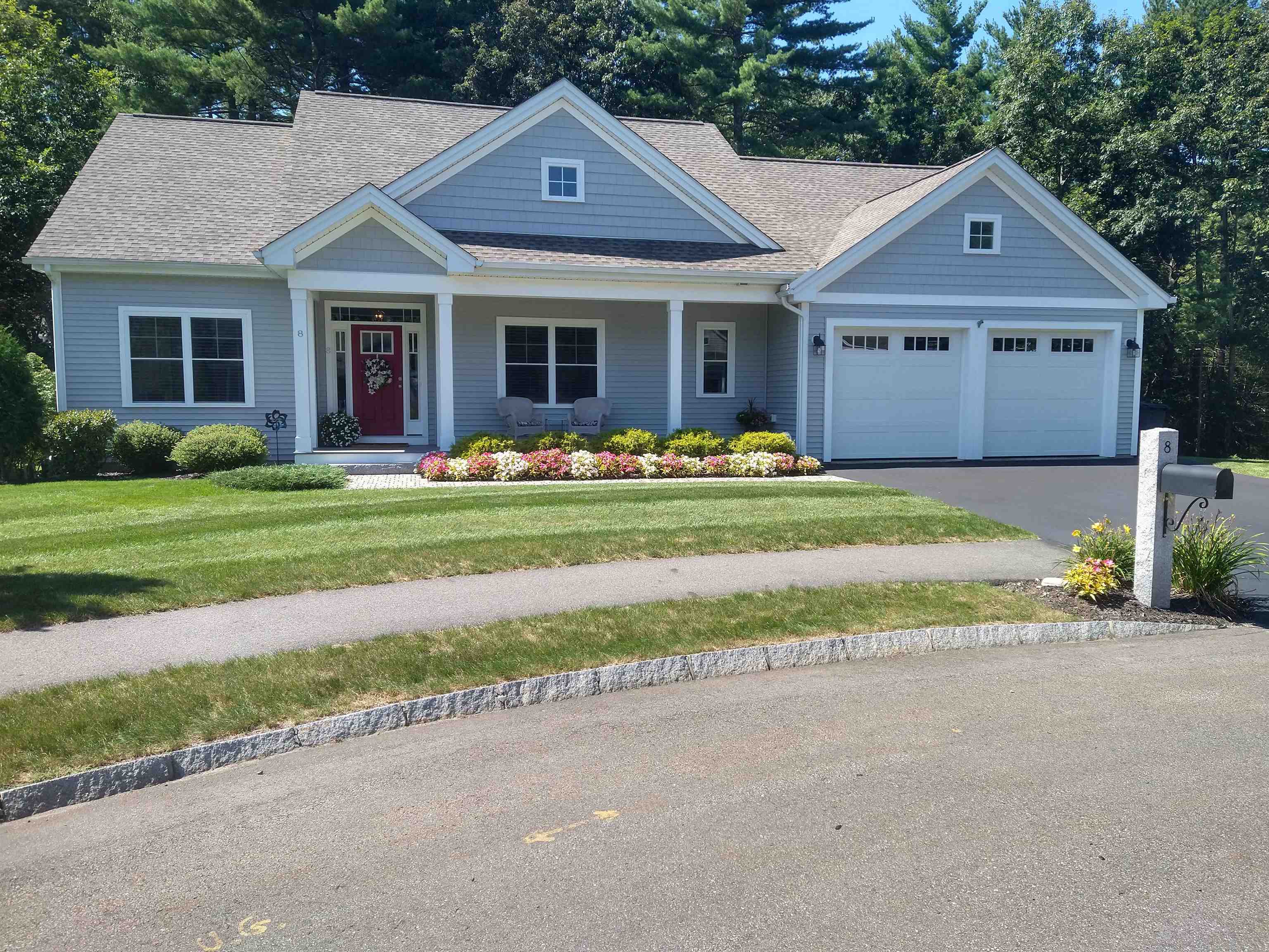 Property Photo: 8 Serenity Lane NH 03062