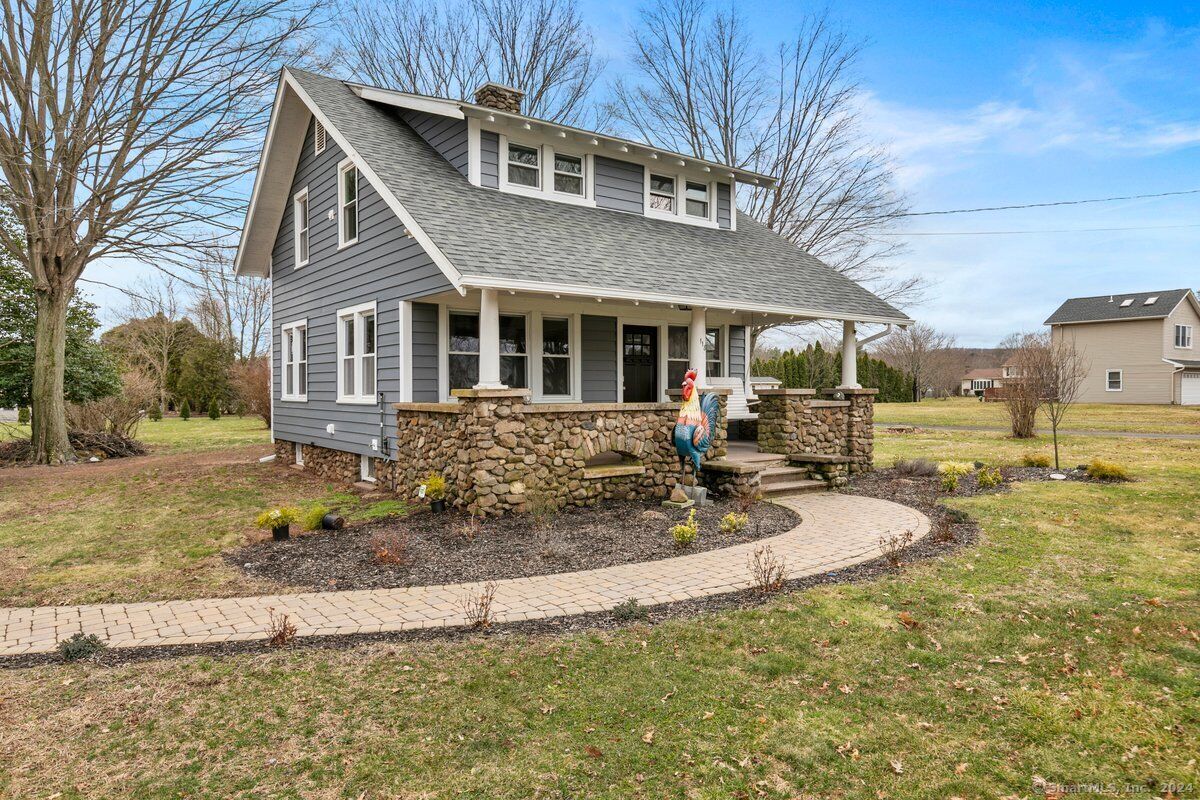 Property Photo:  118 Arrowdale Road  CT 06473 
