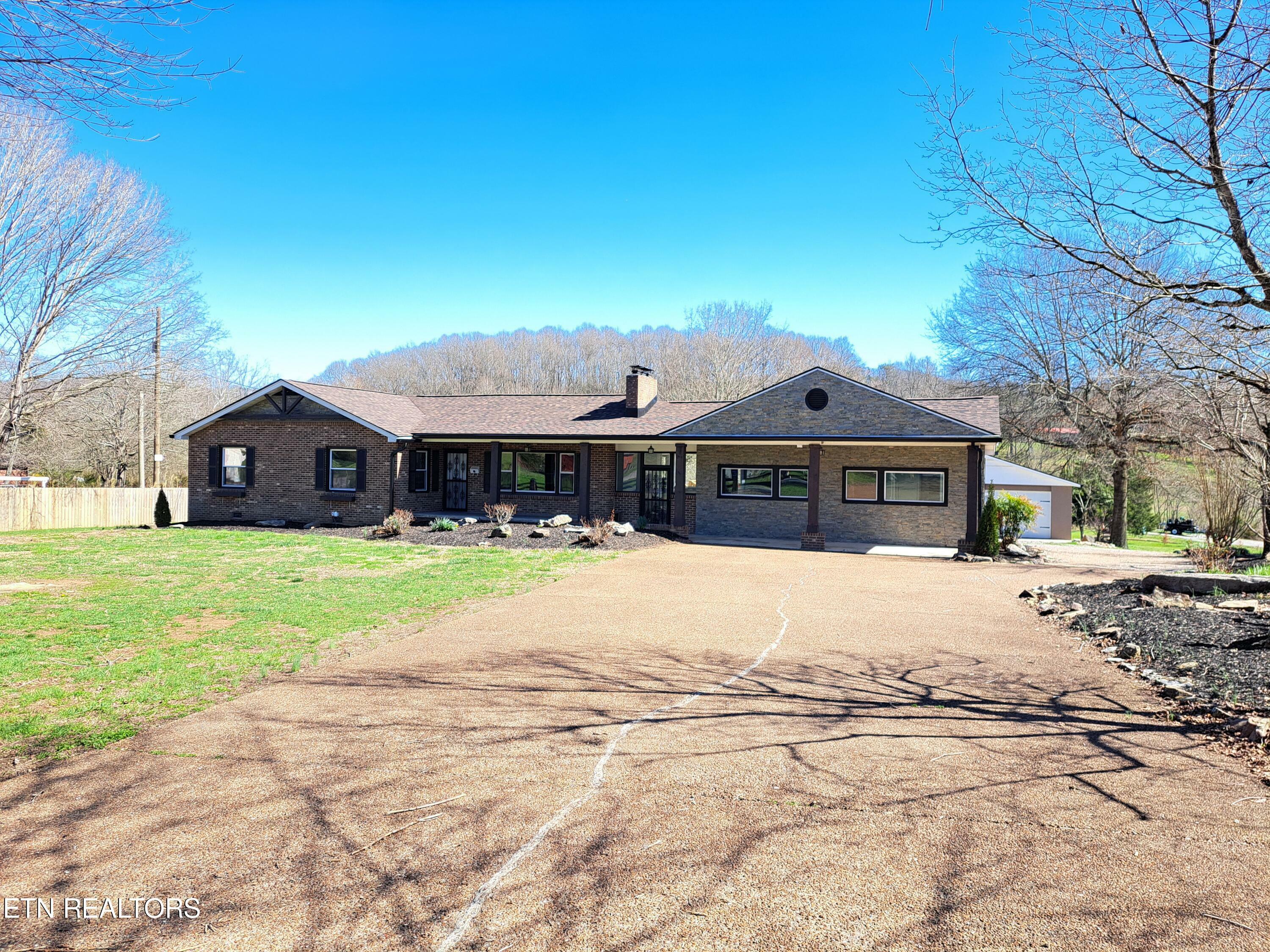 903 Ridgeview Drive  Clinton TN 37716 photo