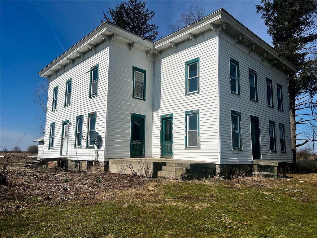Property Photo:  328 Salt Road  NY 13073 