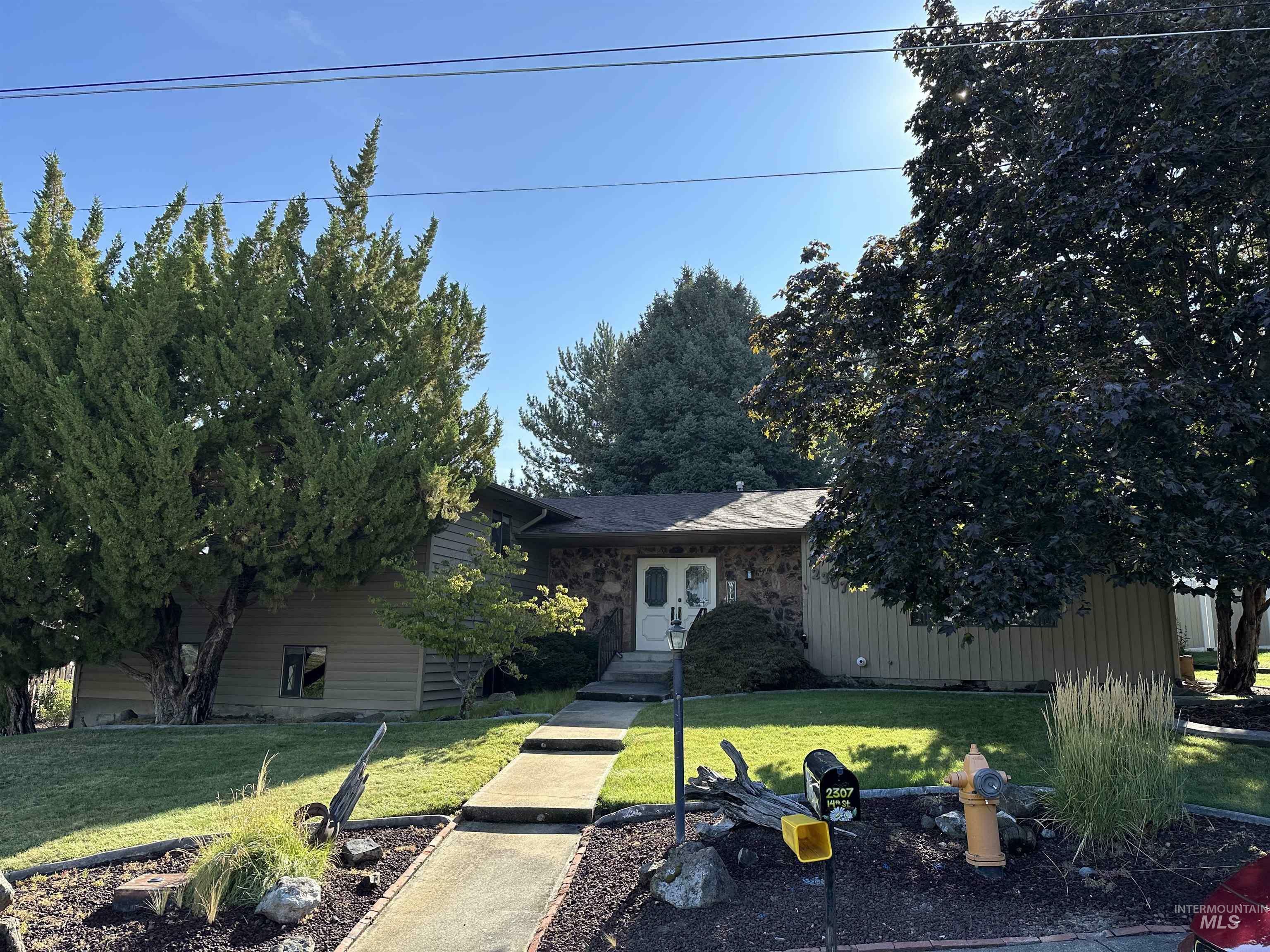 Property Photo:  2307 14th Street  ID 83501 