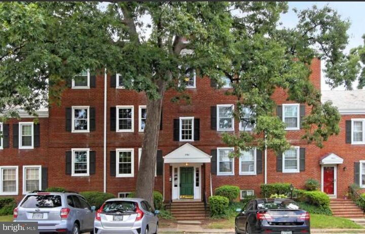 2961 S Columbus Street B1  Arlington VA 22206 photo