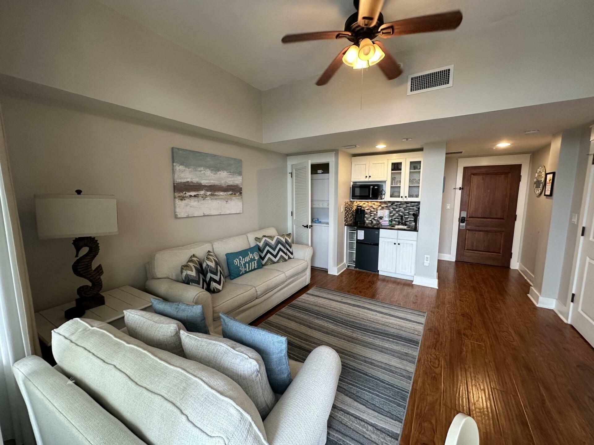 Property Photo:  9100 Baytowne Wharf Boulevard Unit 471  FL 32550 