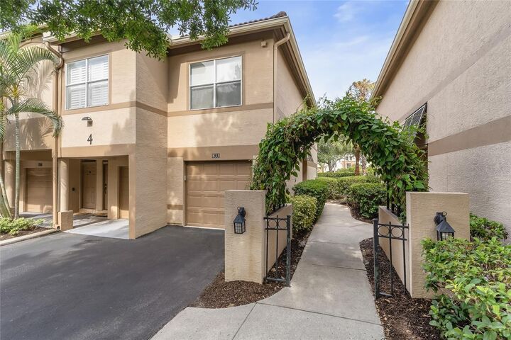 Property Photo:  833 Normandy Trace Road  FL 33602 