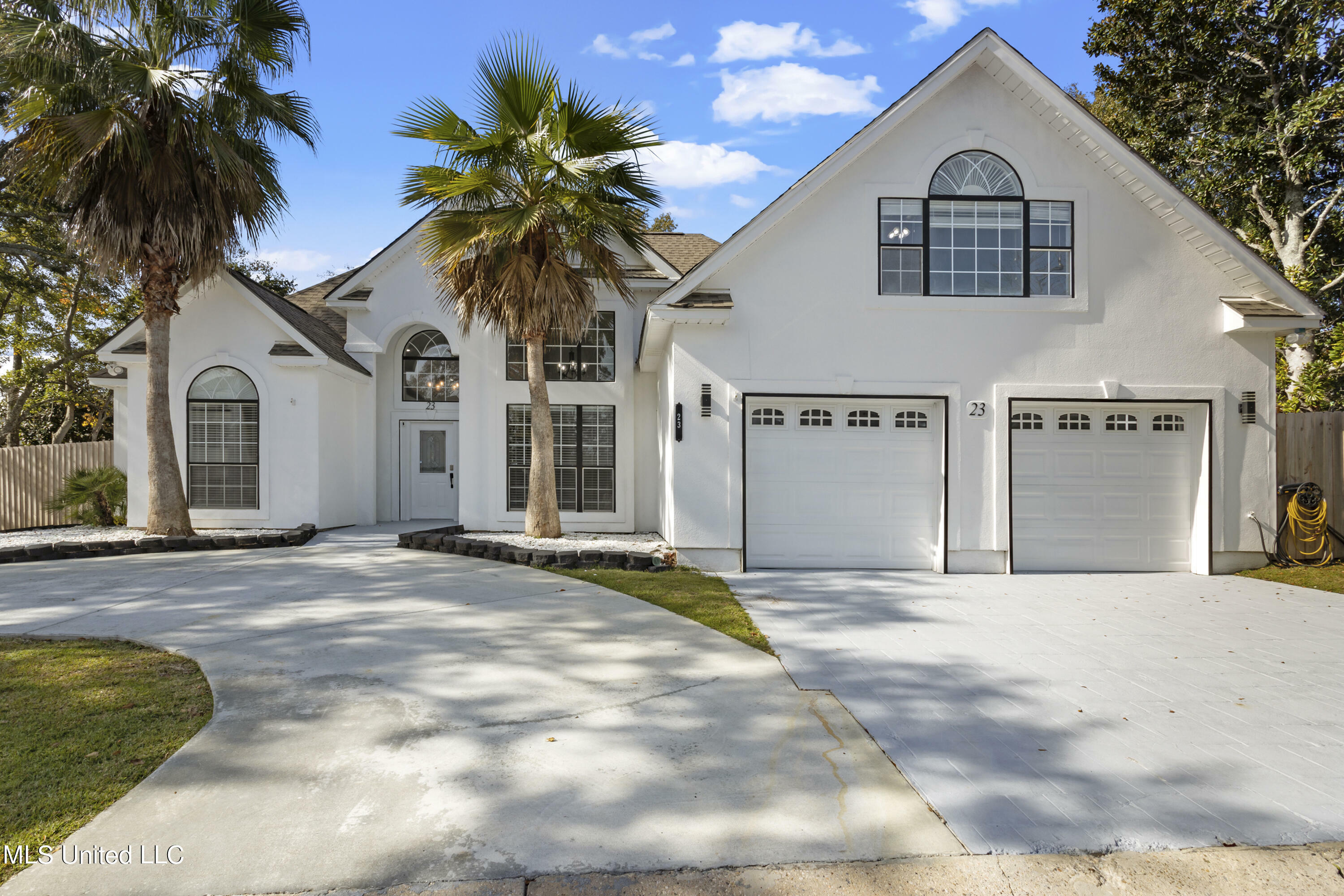 Property Photo:  23 Pelican Cove Lane  MS 39560 