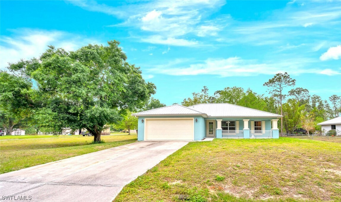 Property Photo: 1315 North Avenue FL 33972