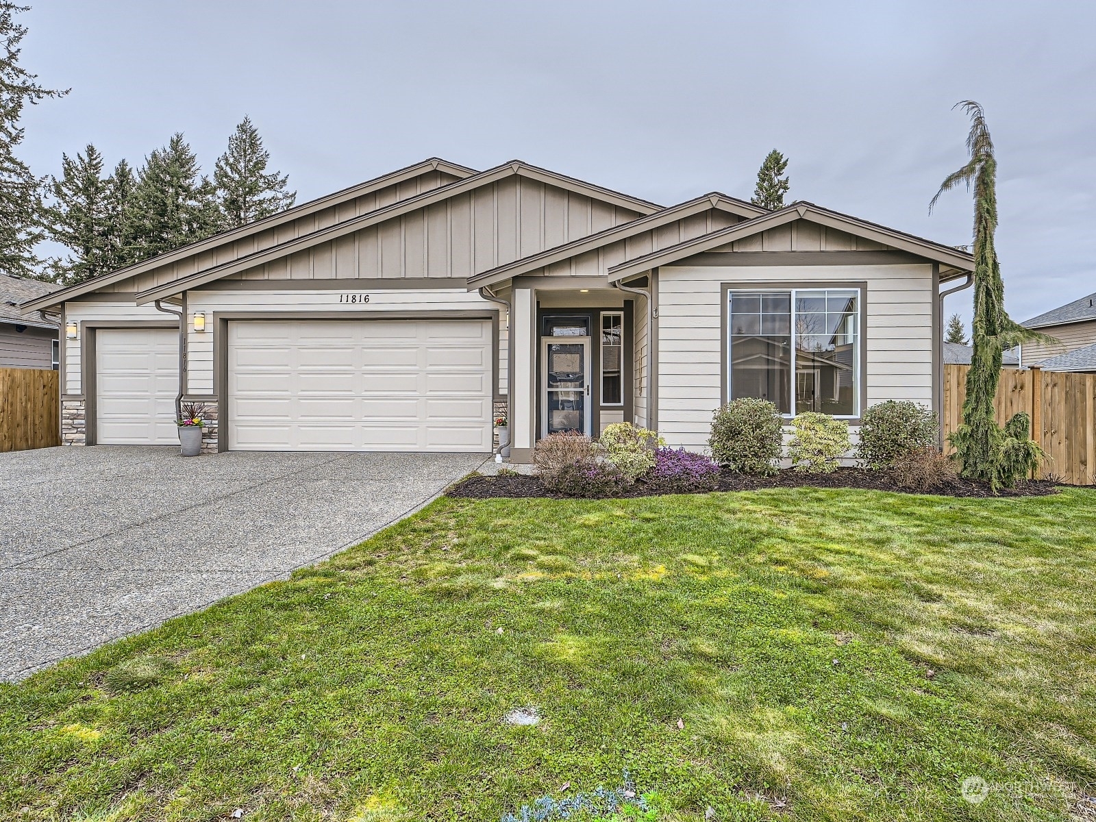 Property Photo:  11816 52nd Drive NE  WA 98271 