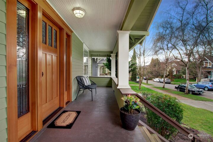 Property Photo:  2518 32nd Avenue S  WA 98144 