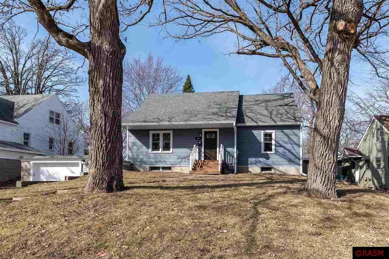 Property Photo:  517 NE 8th Street  MN 56093 