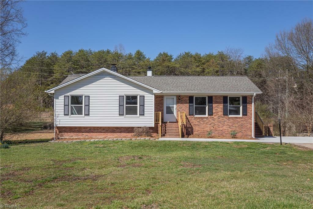 Property Photo:  147 Westfield Road  NC 27288 