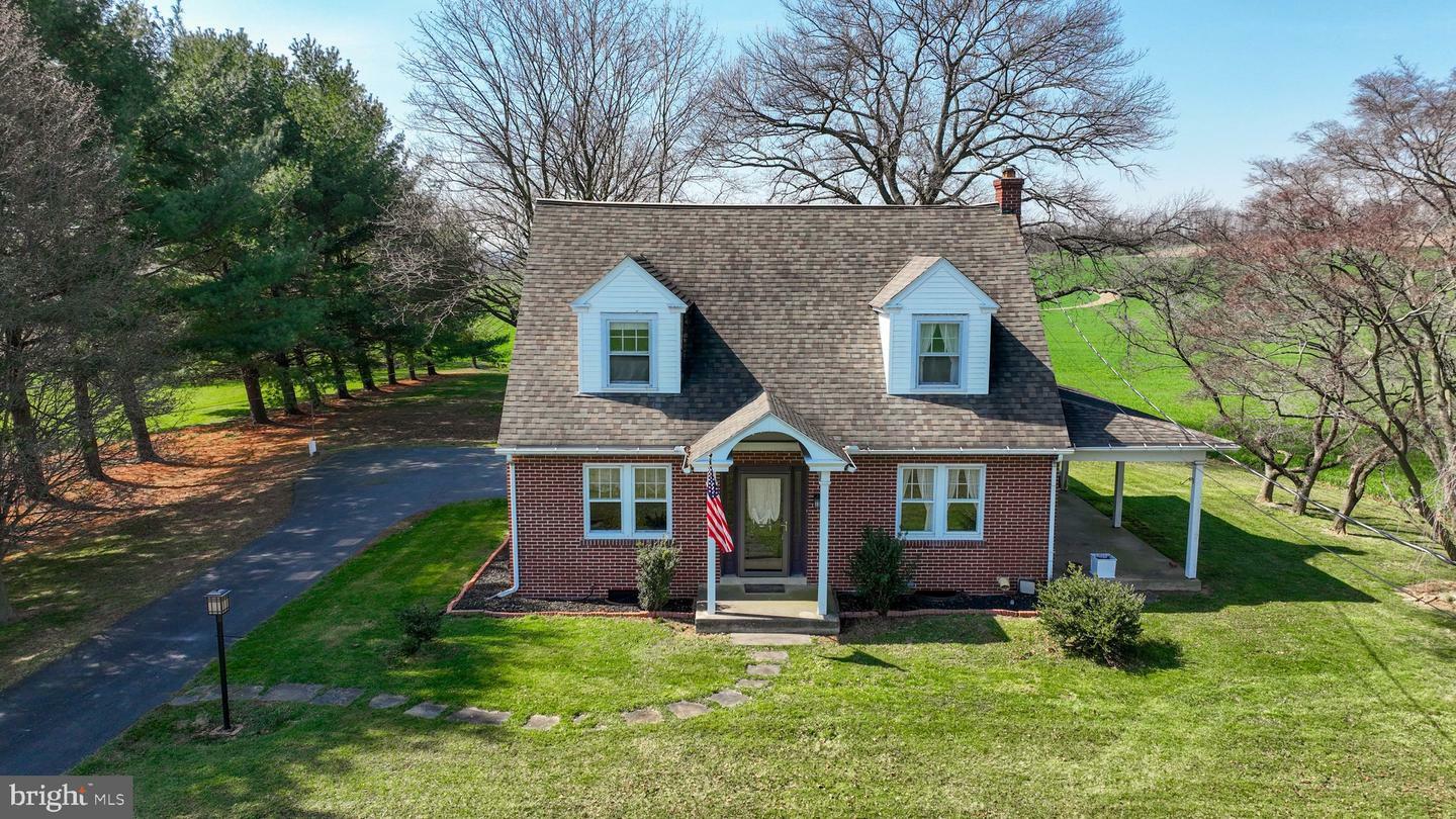 Property Photo:  288 Central Manor Road  PA 17554 