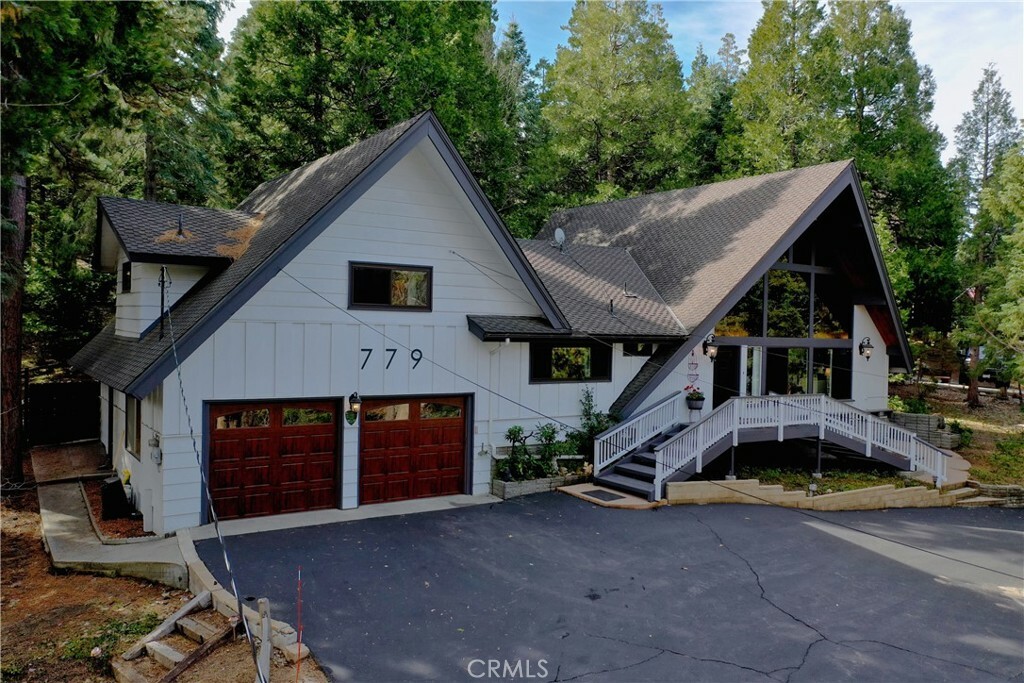 Property Photo:  779 Grass Valley Road  CA 92352 