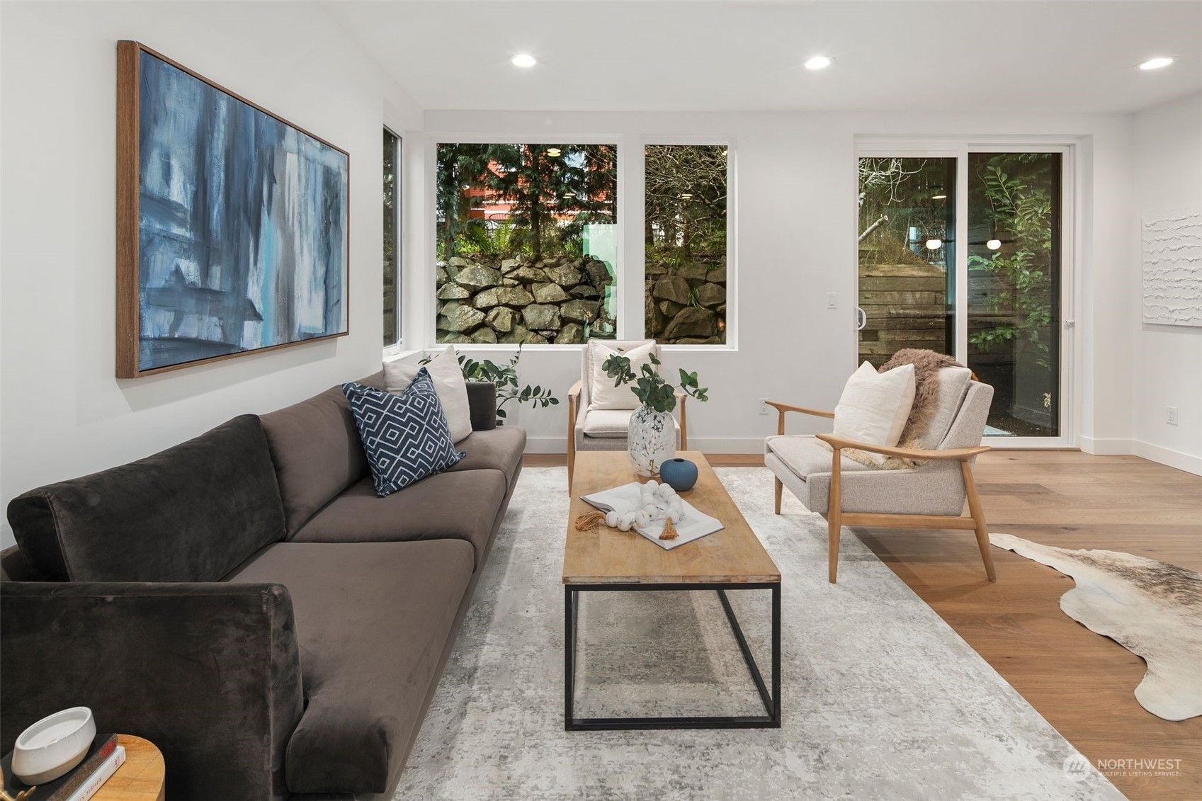 Property Photo: 709 34th Avenue WA 98122