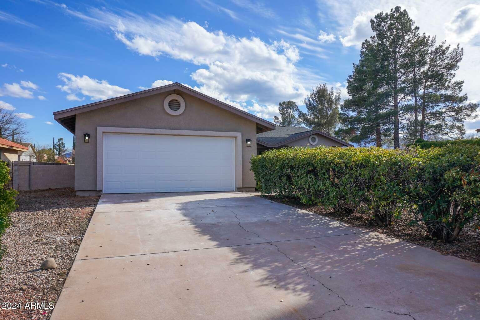 Property Photo:  3728 Saint Andrews Drive  AZ 85650 