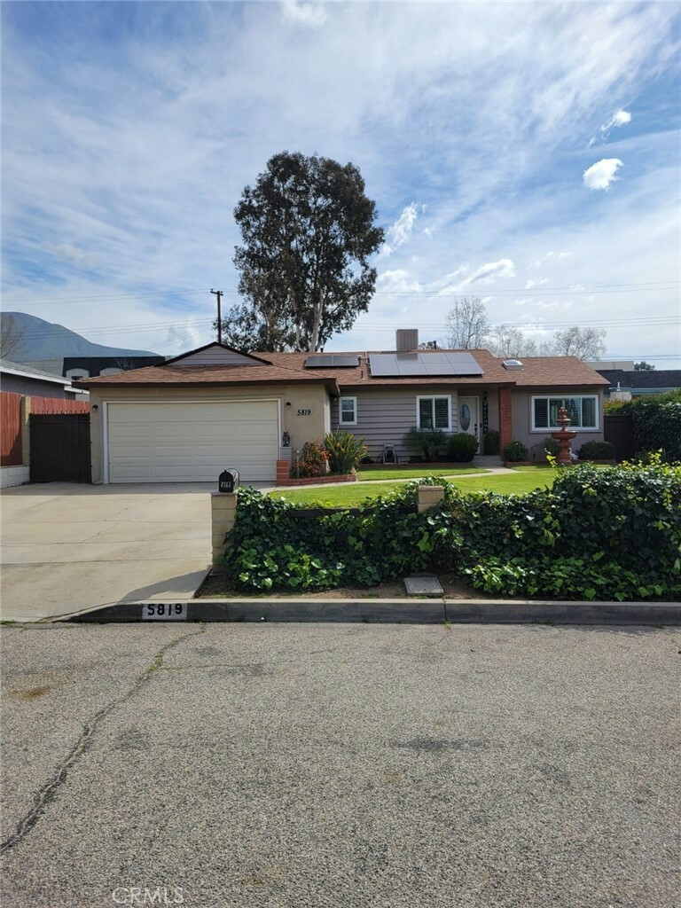 Property Photo:  5819 Merito Avenue  CA 92404 