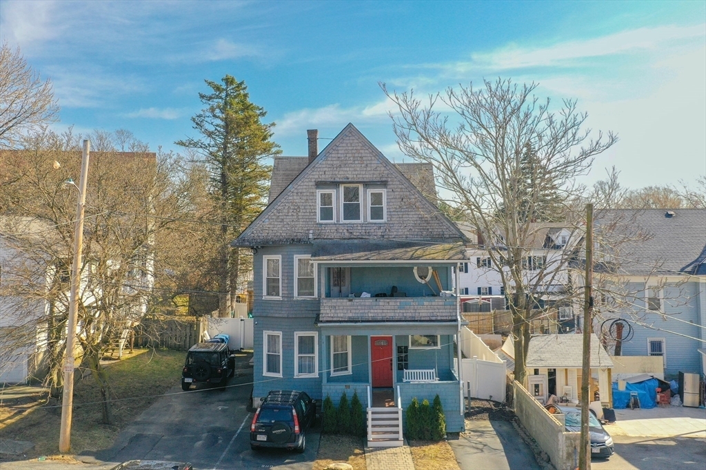 Property Photo:  1 Lindner Ct  MA 01841 