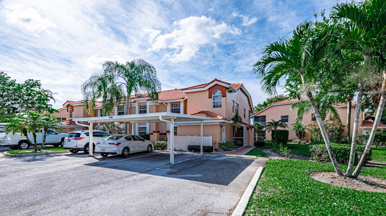 Property Photo: 9745 Seacrest Circle 202 FL 33437