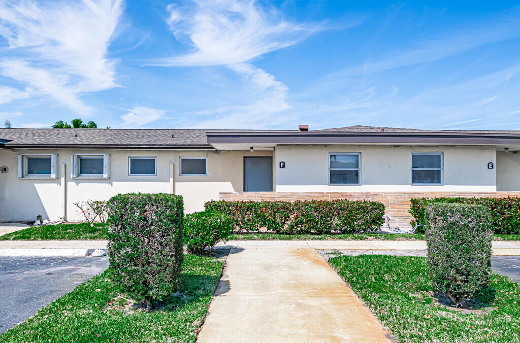 Property Photo:  2907 Ashley Drive W F  FL 33415 