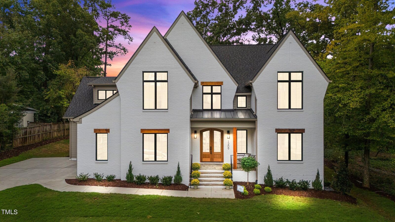 Property Photo:  1209 Gunnison Place  NC 27609 
