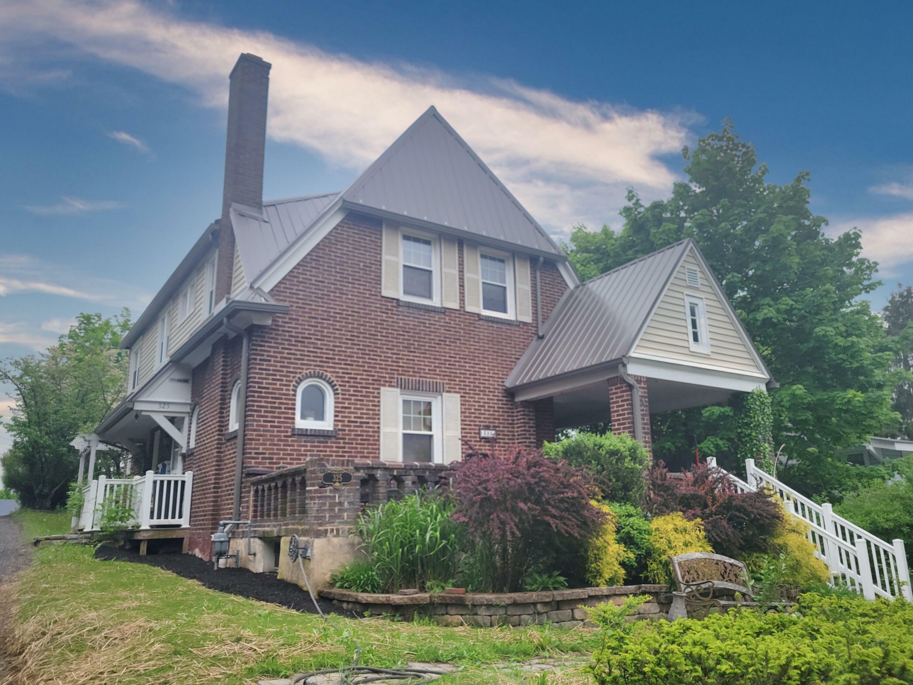 Property Photo:  325 E Scribner Ave  PA 15801 