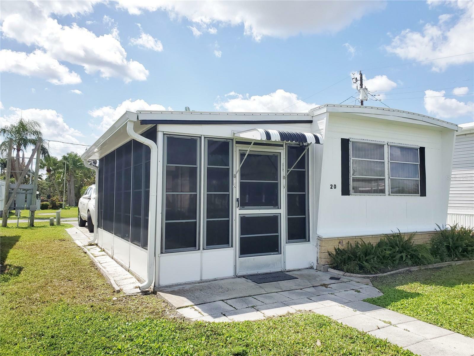 Property Photo:  8320 Riverside Drive 20  FL 33982 