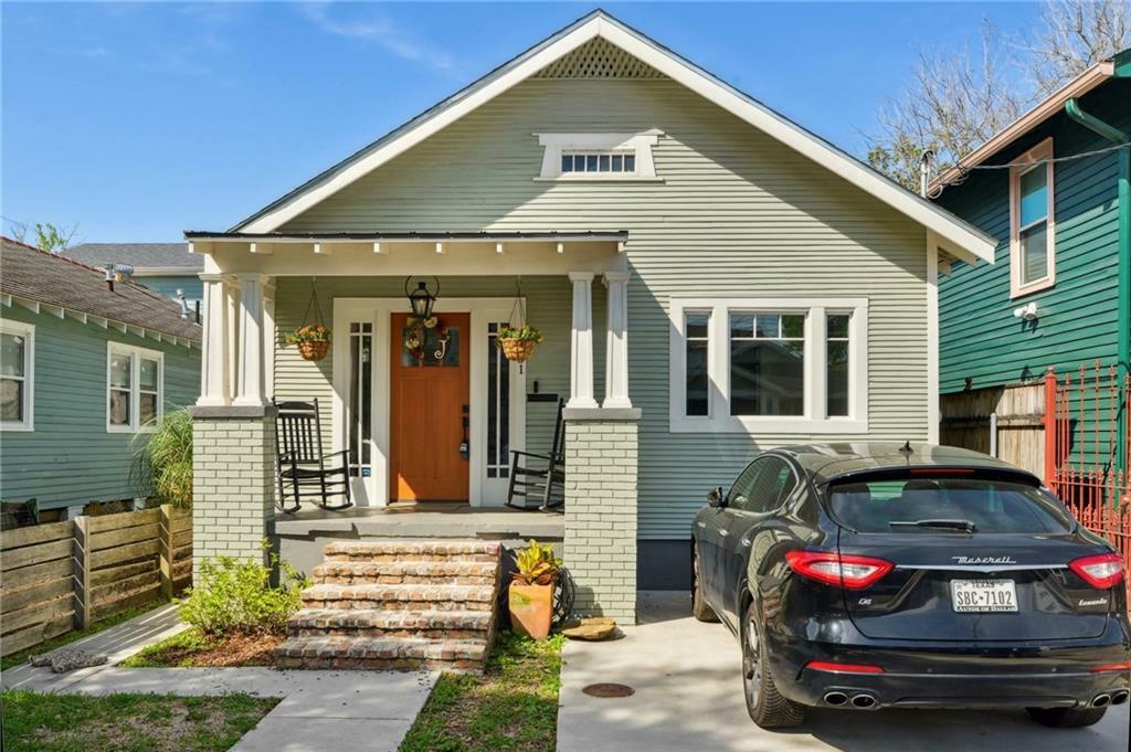 Property Photo:  5231 Chestnut Street  LA 70115 