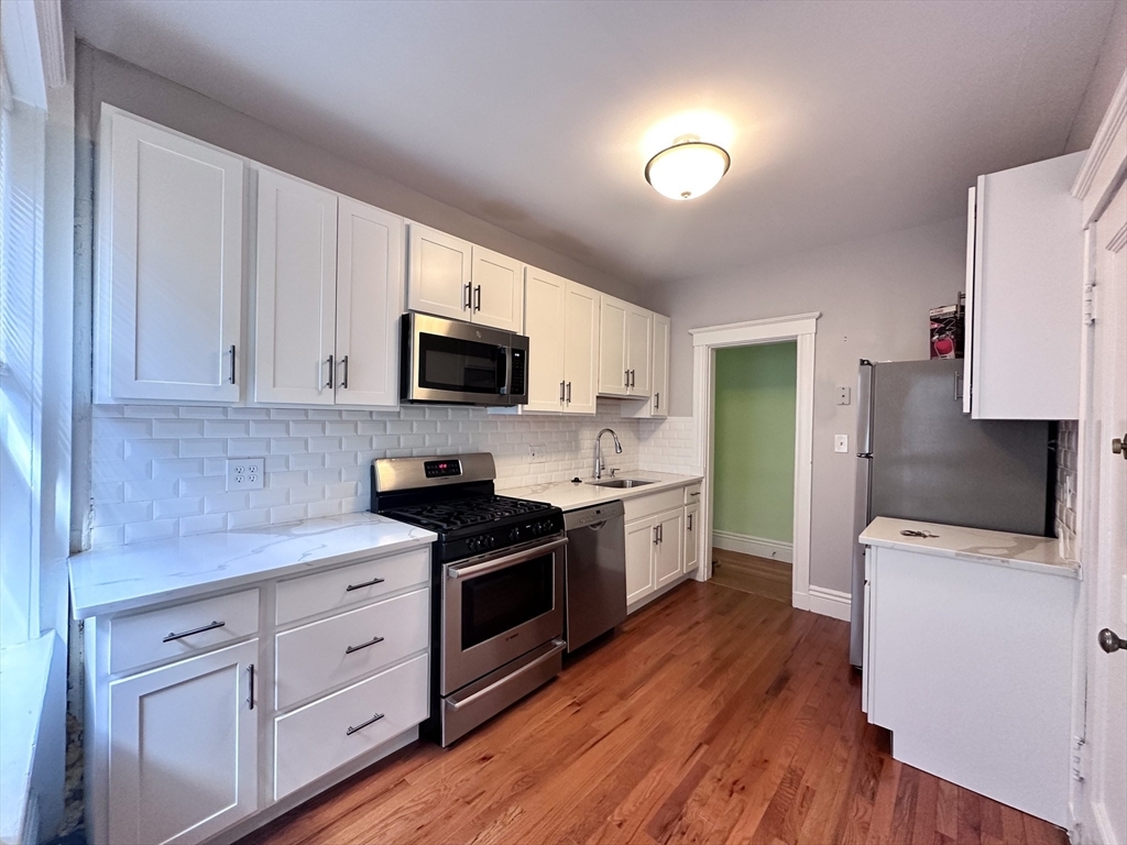 Property Photo:  1746 Commonwealth Ave 10  MA 02135 