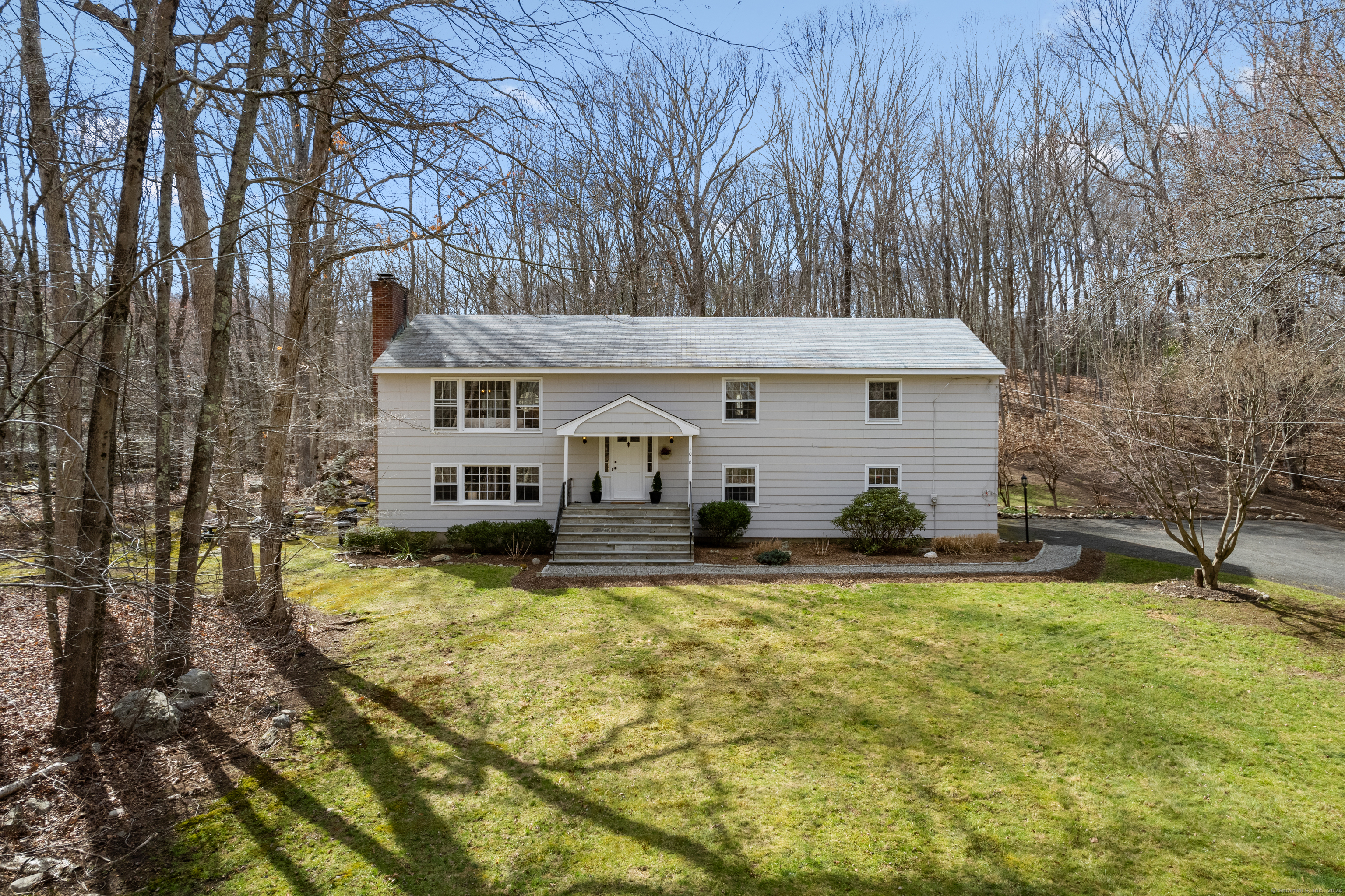 Property Photo:  100 Old Easton Turnpike  CT 06883 