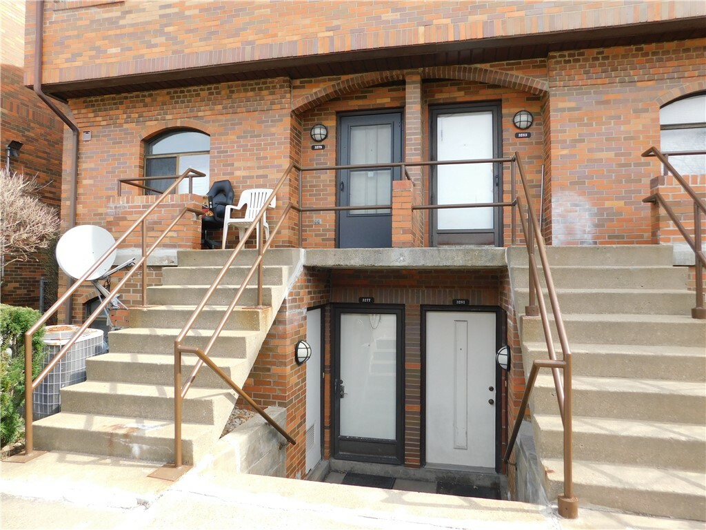 Property Photo: 3277 Kennett Sq PA 15213
