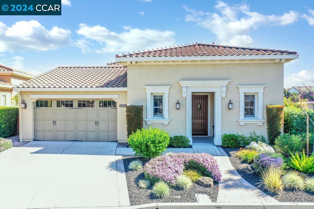 Property Photo:  1691 Gamay Ln  CA 94513 