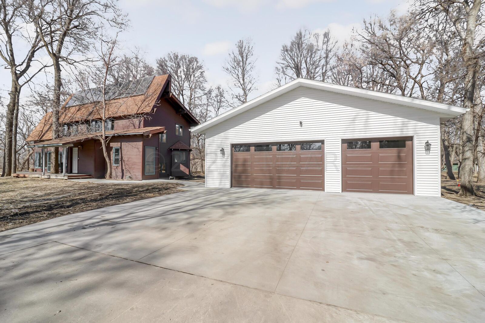 Property Photo: 7411 Elm Court ND 58047