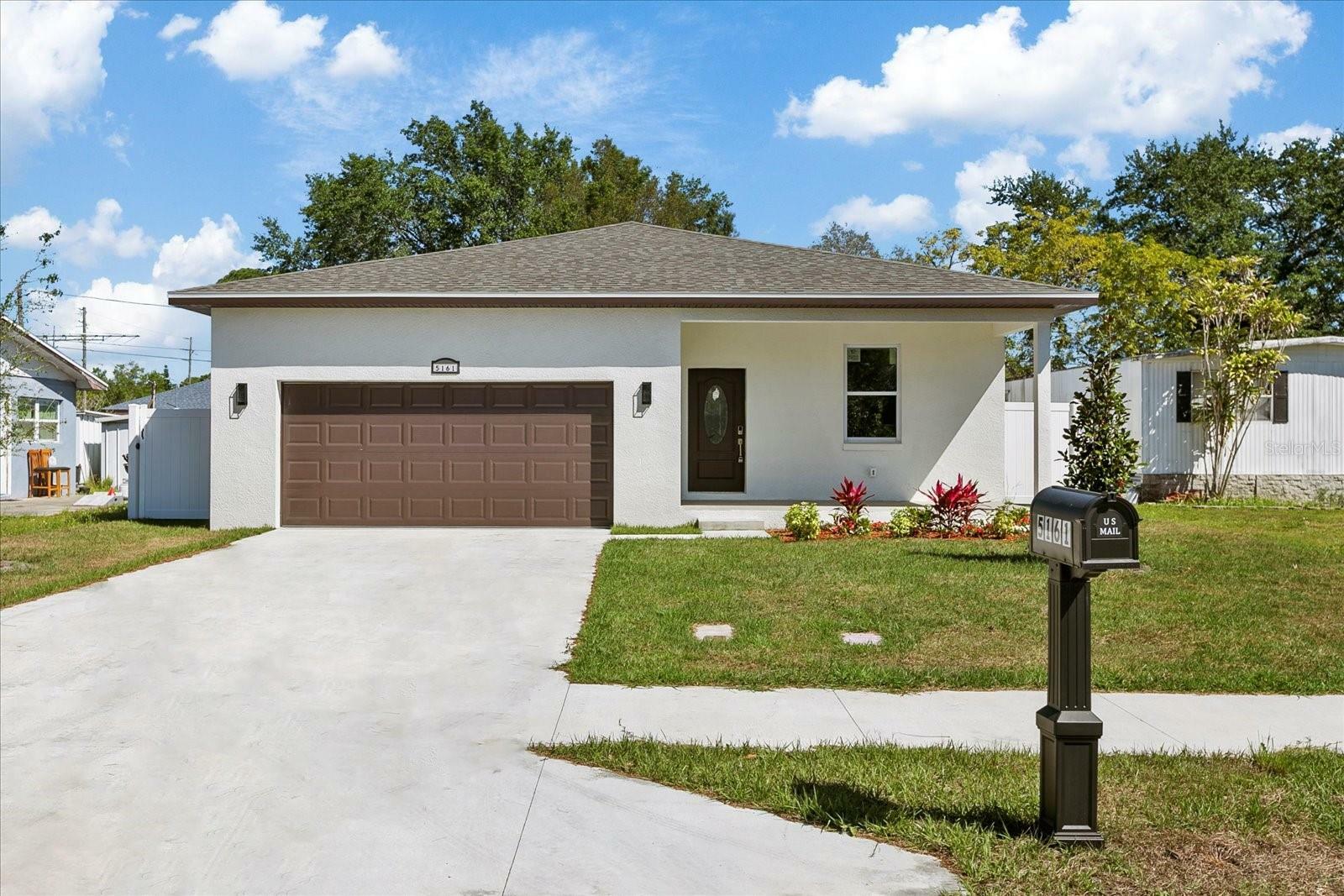 Property Photo:  5161 69th Avenue N  FL 33781 