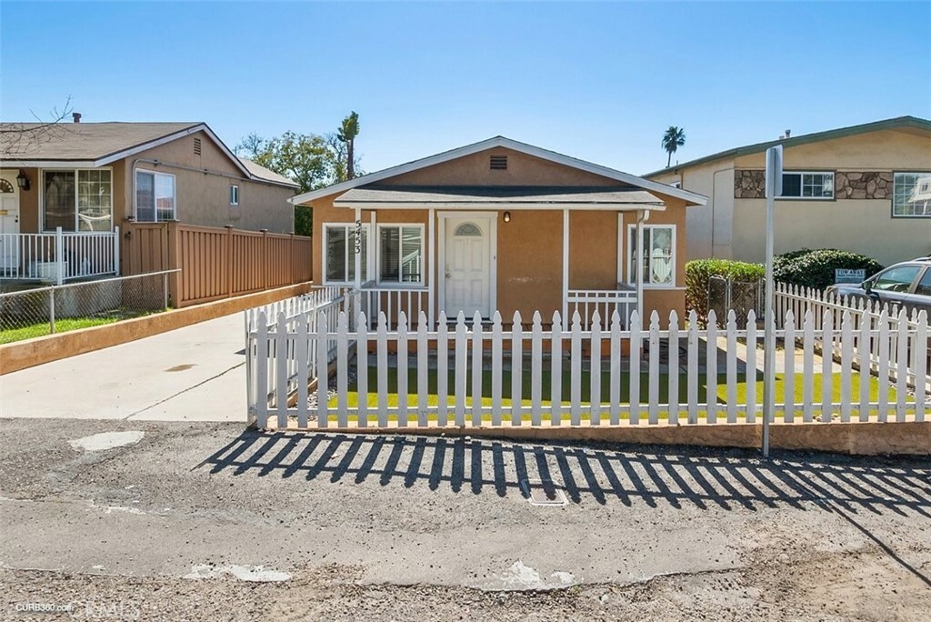 Property Photo:  5453 Mildred Street  CA 92110 