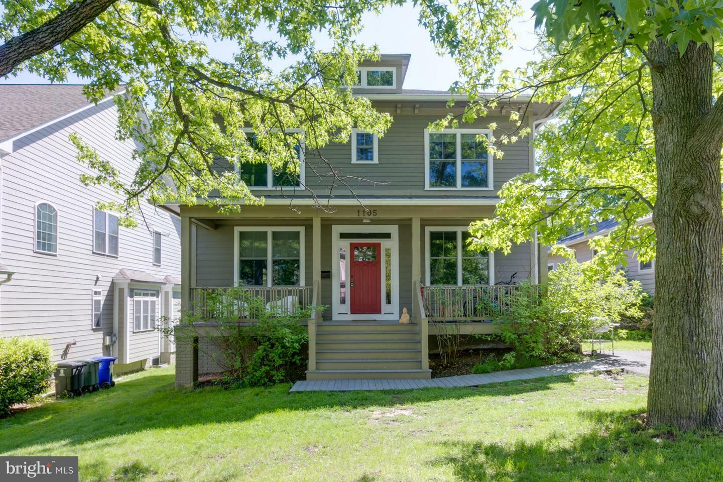 Property Photo:  1105 Sycamore Street  VA 22205 