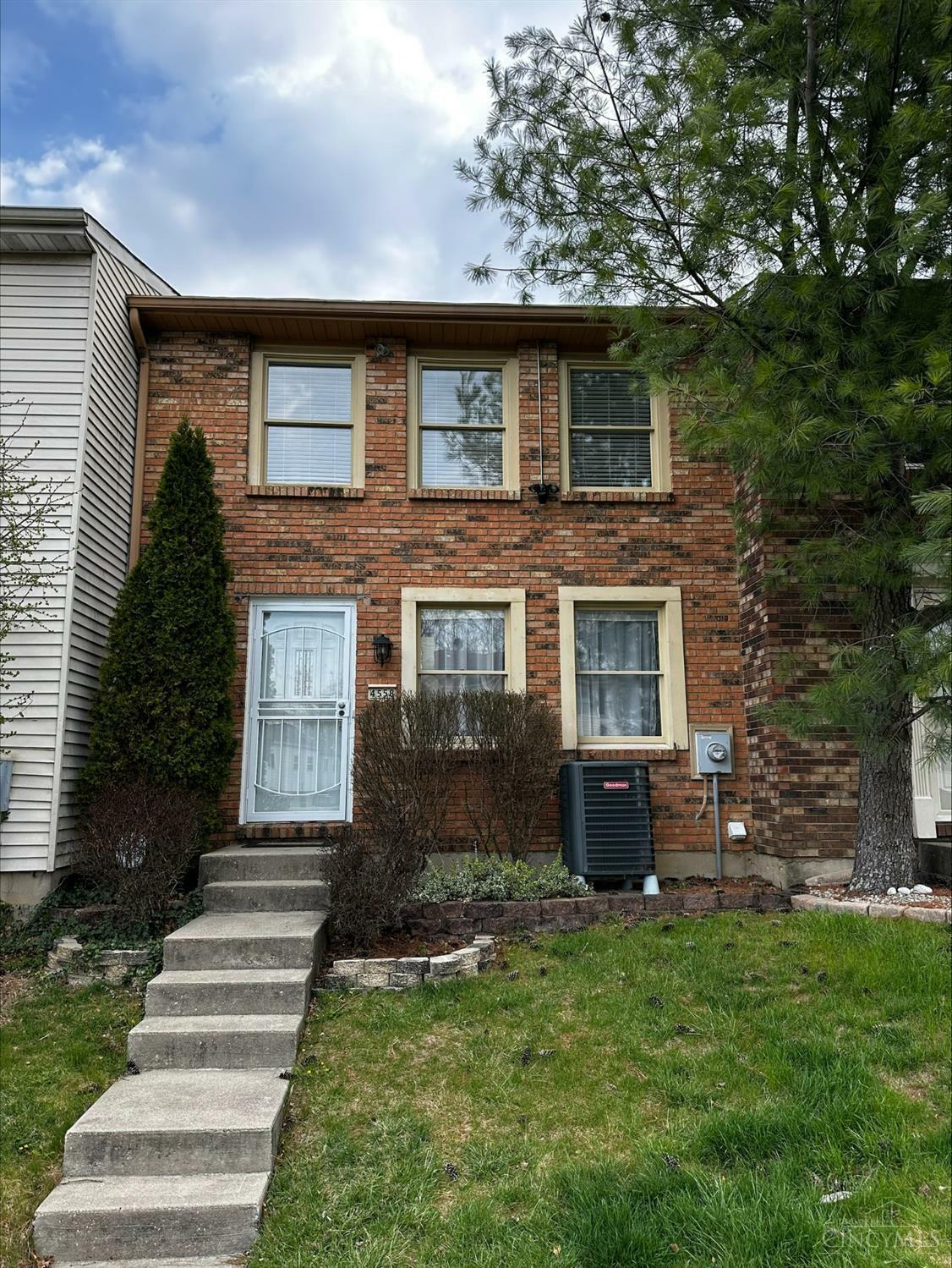 Property Photo: 4558 New Market Court OH 45103