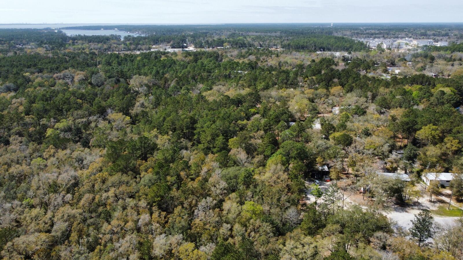 Property Photo: 1xx Canary Drive FL 32439
