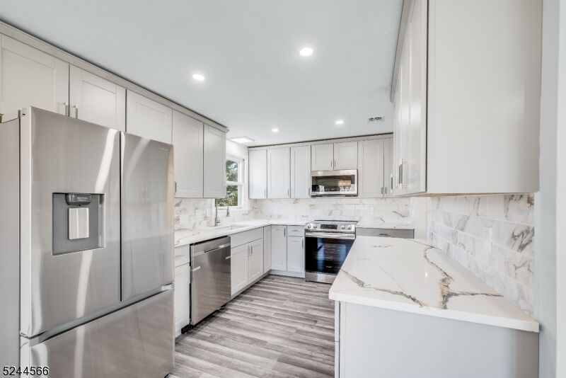 Property Photo: 261 Middlebury Ln NJ 08831