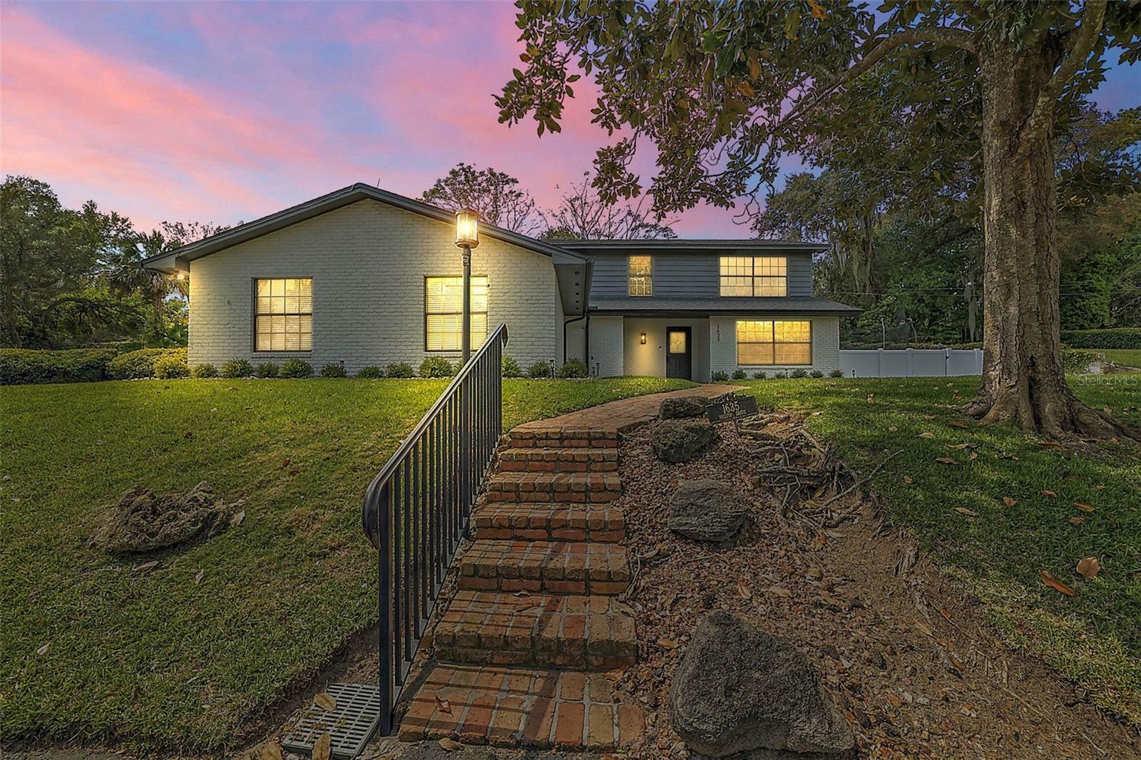 Property Photo:  1635 Hilltop Drive  FL 32757 