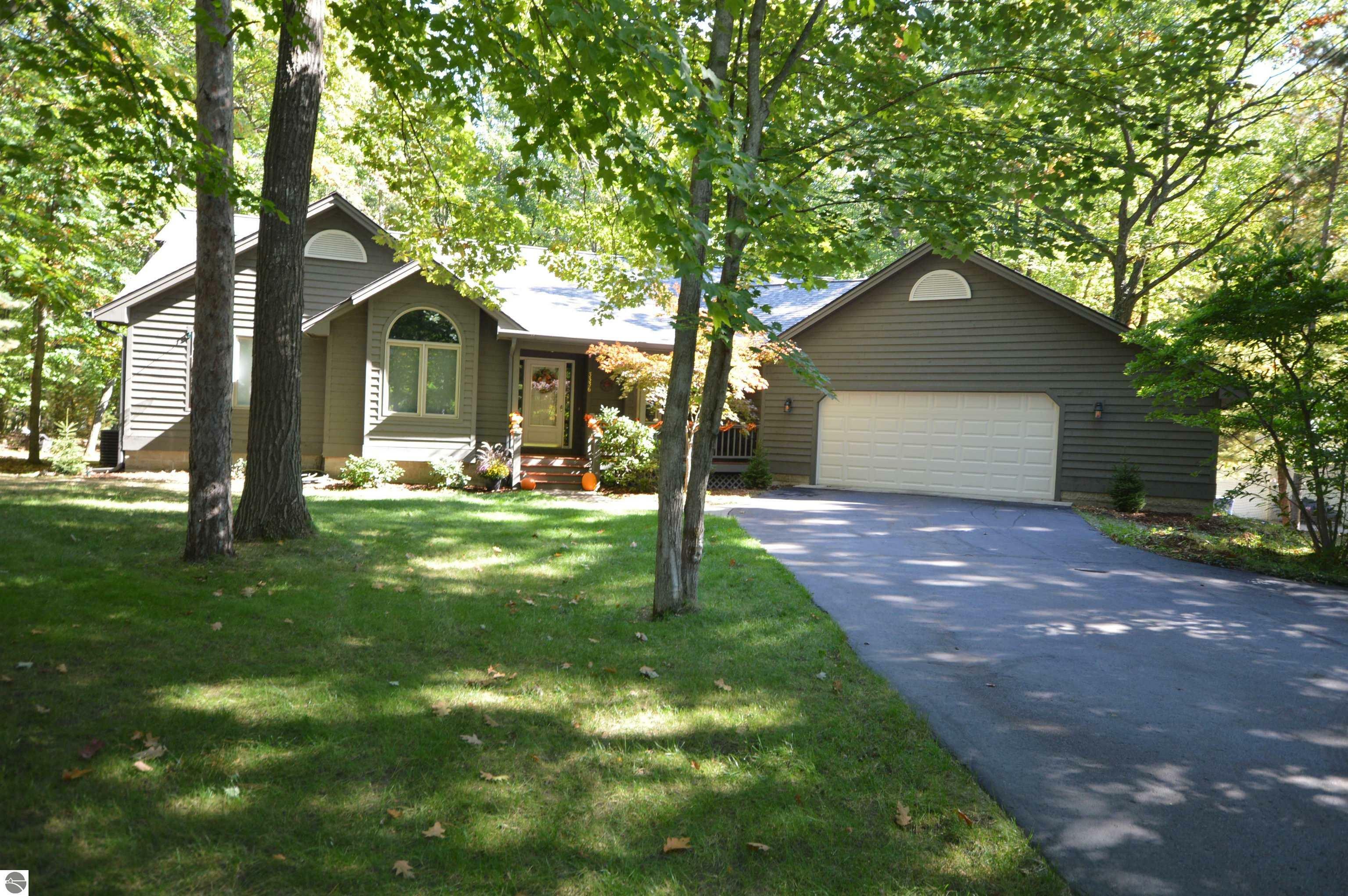 3336 Holiday Village Road  Traverse City MI 49686 photo