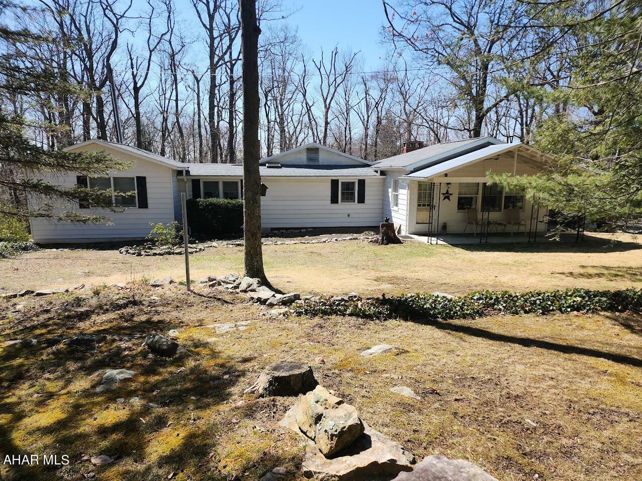 Property Photo:  338 Birch Road  PA 15533 