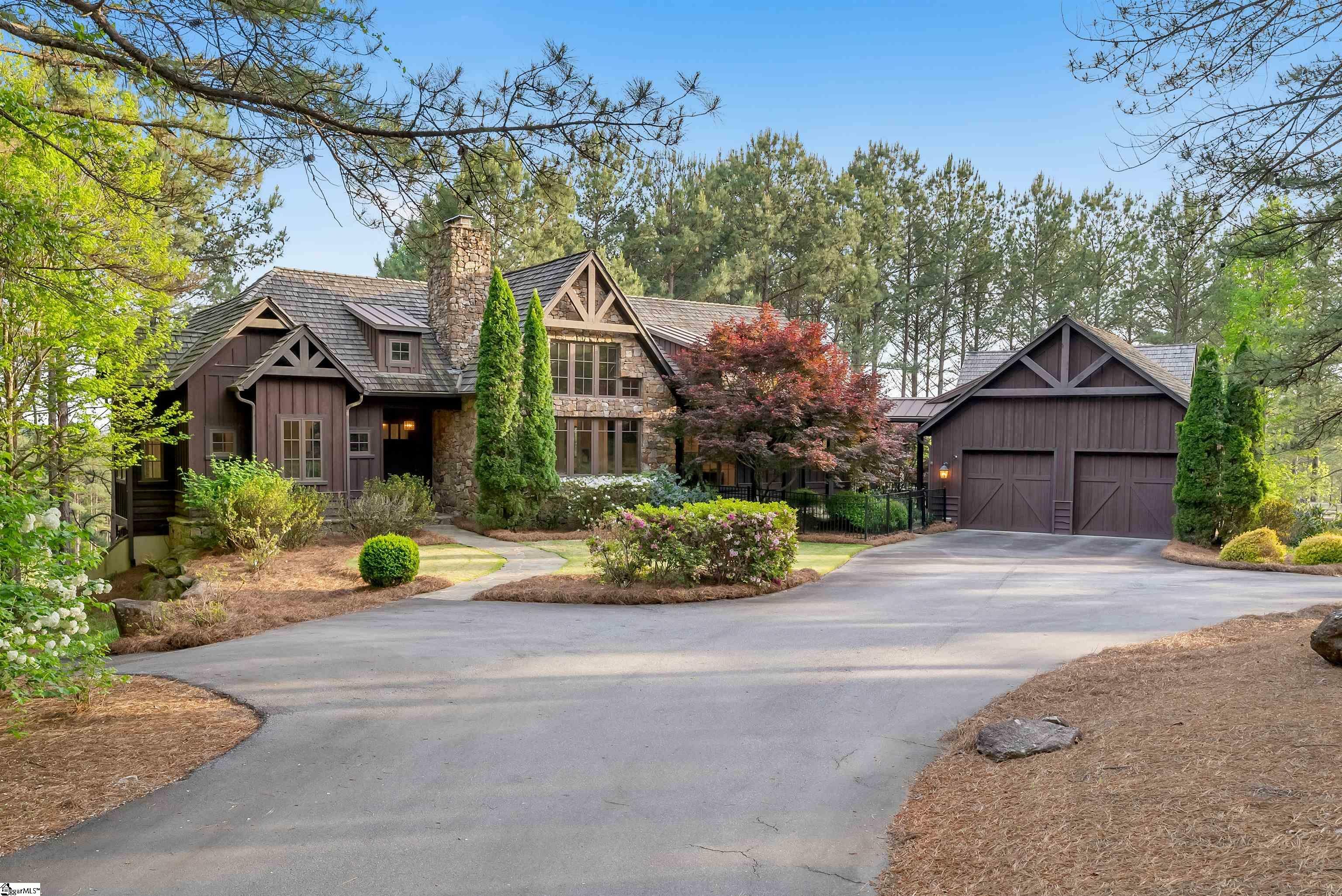 Property Photo:  355 Keowee Avenue  SC 29685 