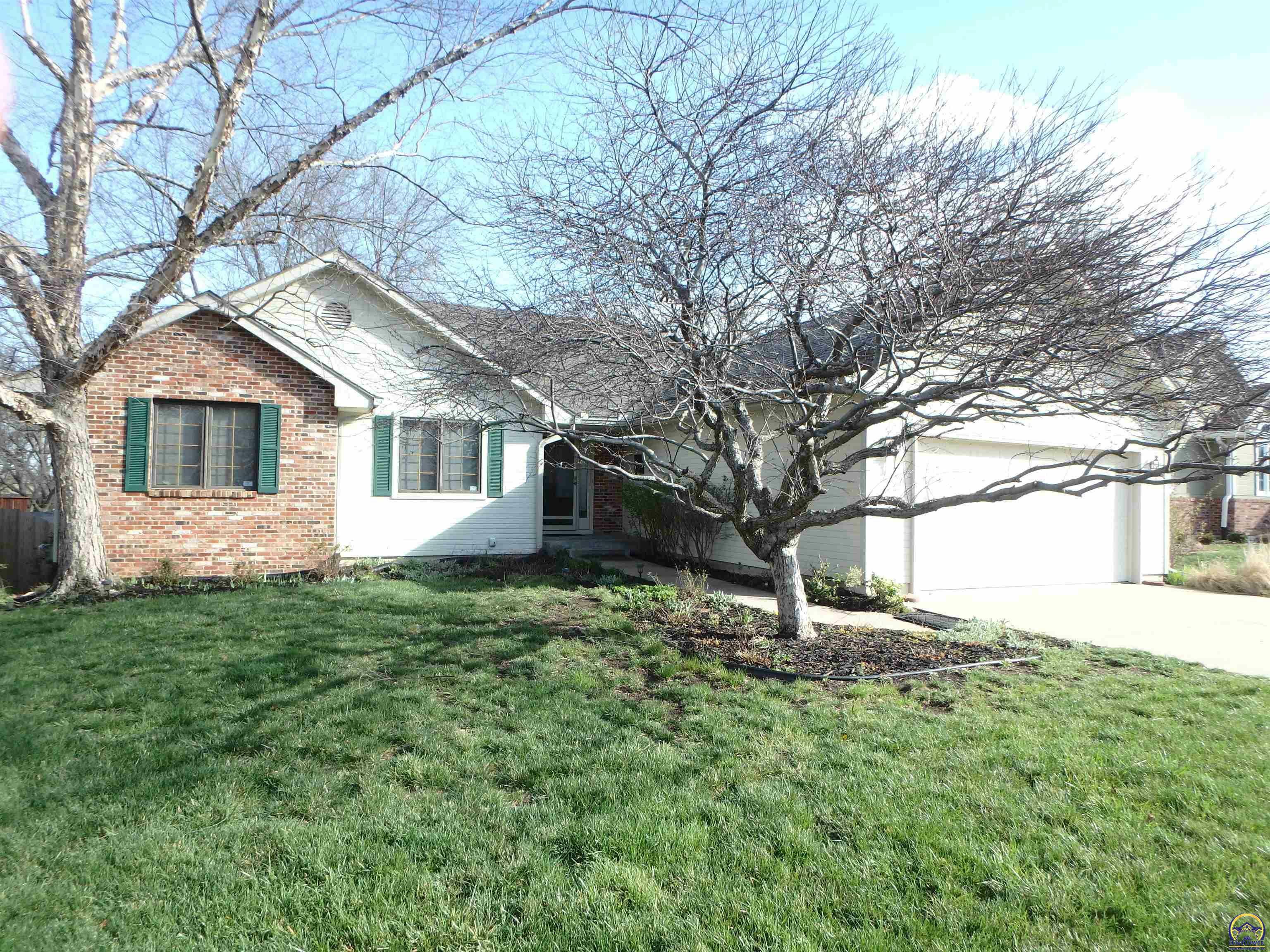 6630 SW Hamptonshire Ln  Topeka KS 66614-4461 photo