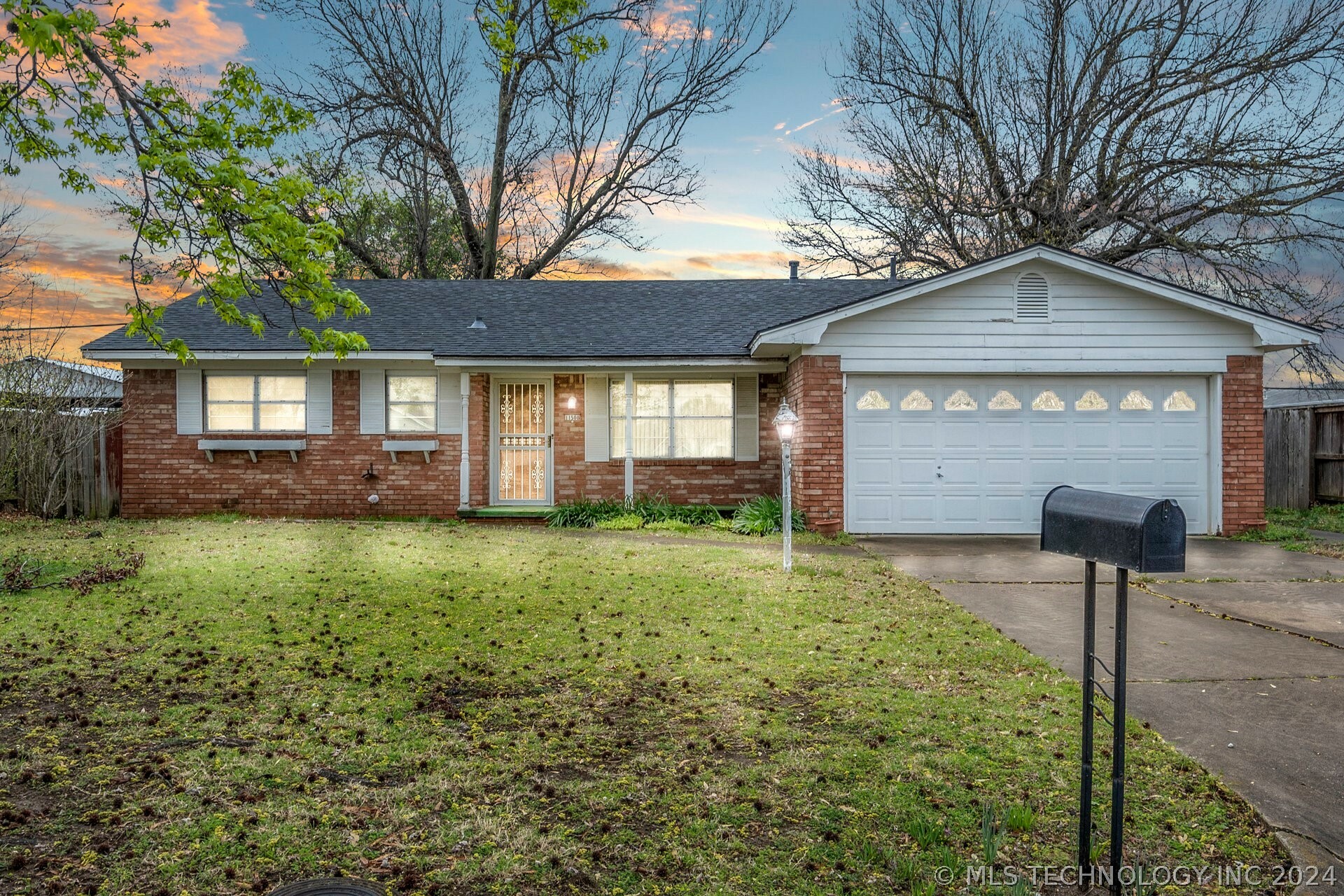 11508 E 17th Place  Tulsa OK 74128 photo