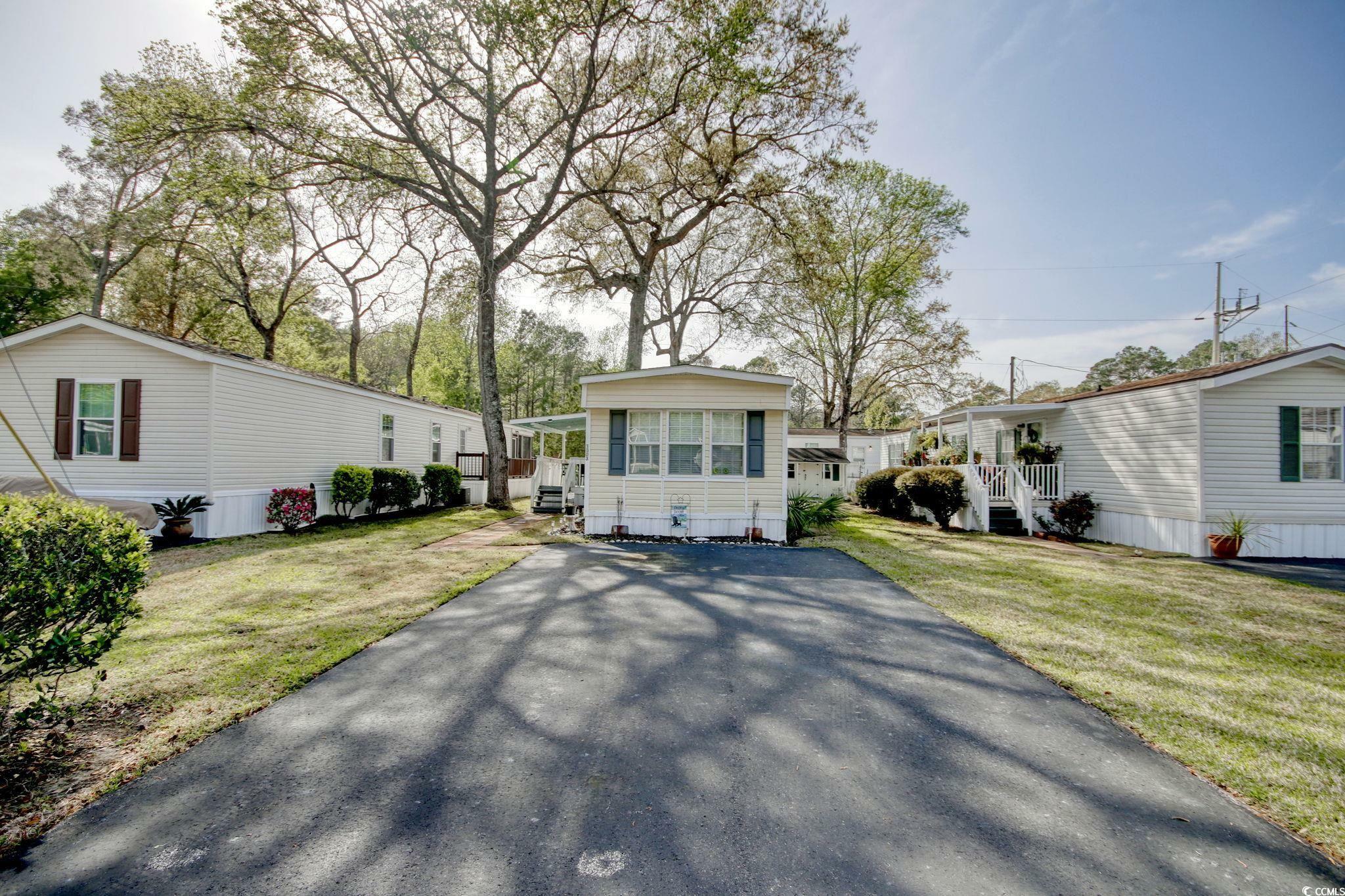 Property Photo:  1003 Periwinkle Pl.  SC 29577 