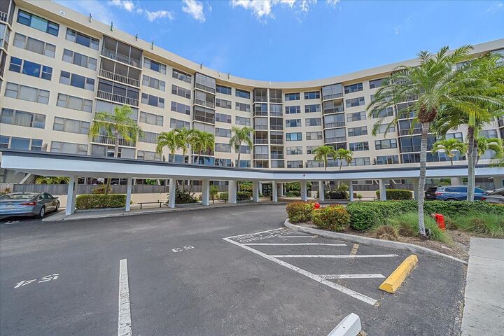 Property Photo:  5855 Midnight Pass Road 603  FL 34242 