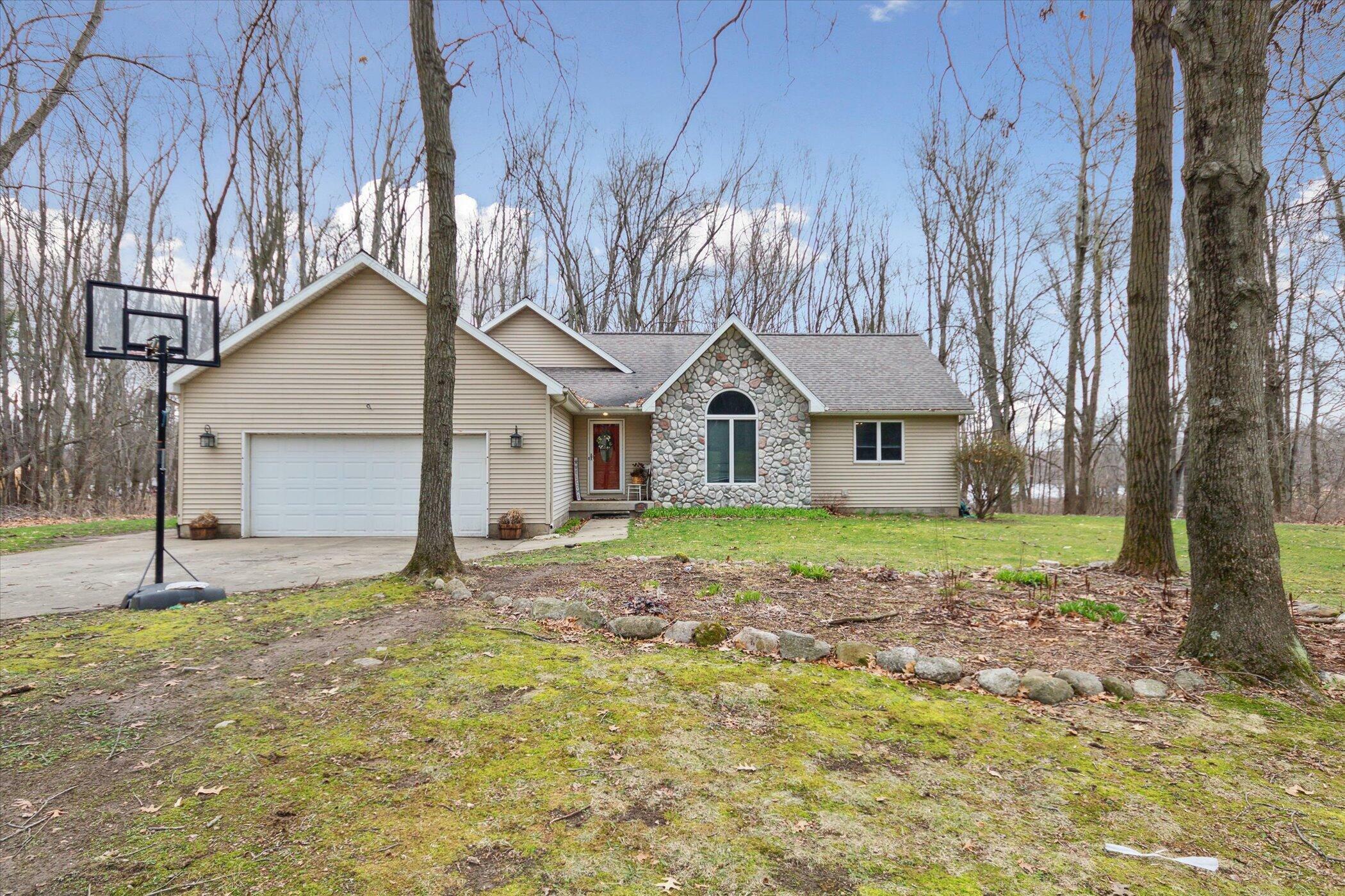 Property Photo:  1972 Campbell Lake Drive  MI 49269 